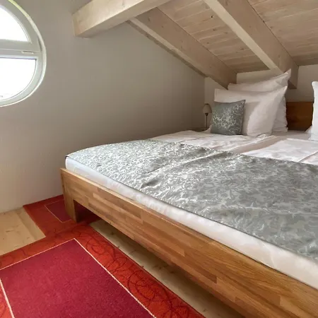 Apartment Haus Lorenz, *