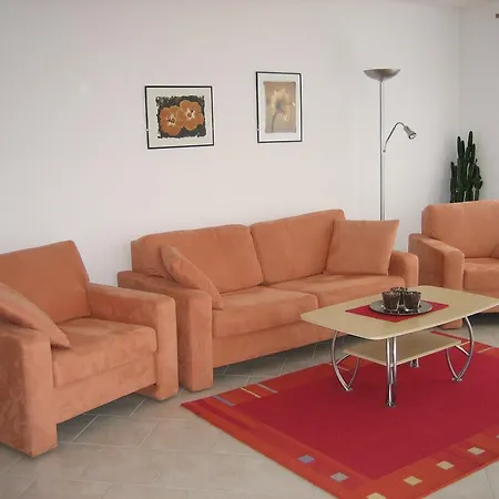 Apartment Haus Lorenz, Immenstaad am Bodensee